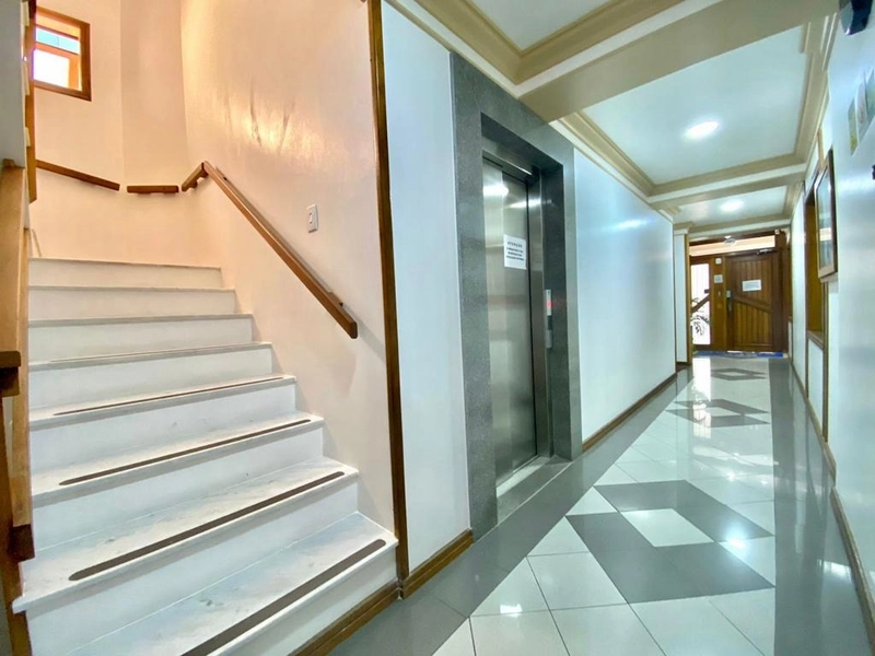 Apartamento junto a Praça do Farol: 3ª foto da galeria de imagens do imóvel