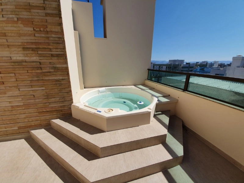 COBERTURA !! VISTA MAR / 3 DORMS. DECORADO / 2 VAGAS DE ESTAC.: 2ª foto da galeria de imagens do imóvel