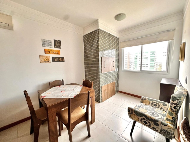 Apartamento de frente para Praça Israelita