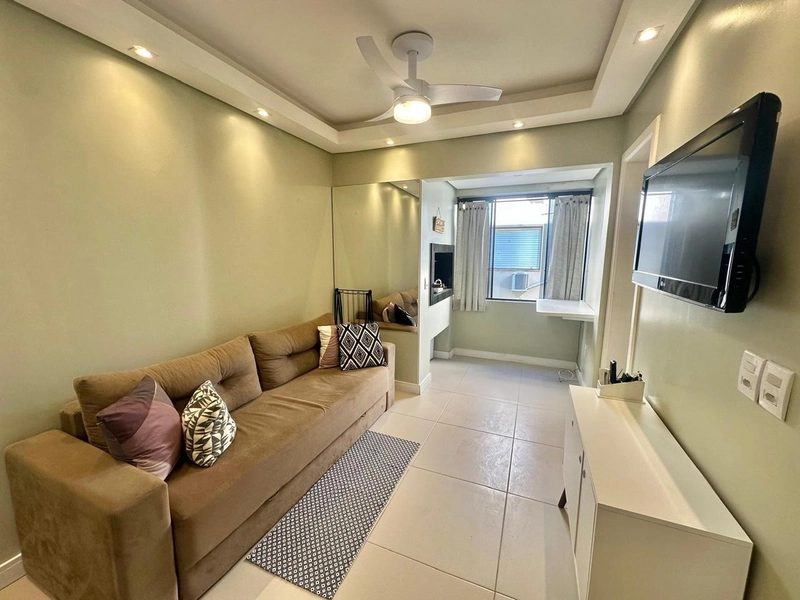 Apartamento poucos metros da Praça Luiz Bassani: 3ª foto da galeria de imagens do imóvel