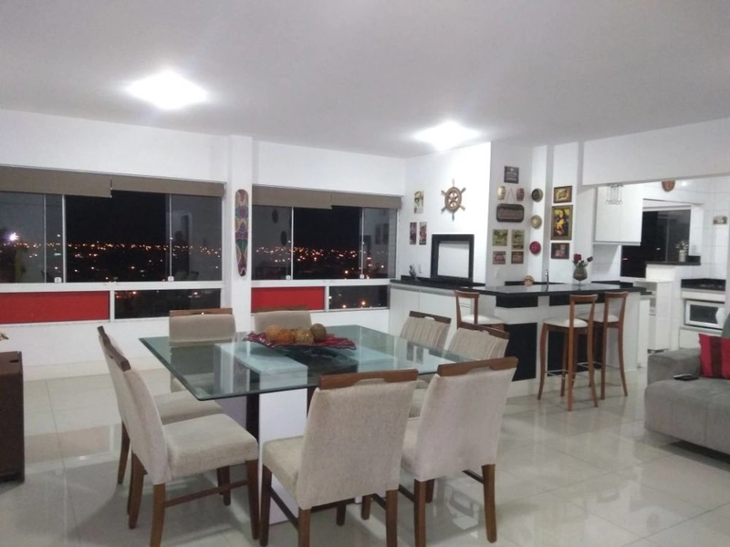 : 1ª foto da galeria de imagens do imóvel