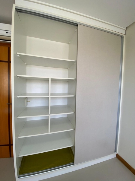 APARTAMENTO AMPLO MOBILIADO COM VISTA PARA O MAR E ÓTIMA POSIÇÃO SOLAR: 32ª foto da galeria de imagens do imóvel