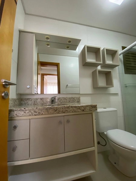 APARTAMENTO AMPLO MOBILIADO COM VISTA PARA O MAR E ÓTIMA POSIÇÃO SOLAR: 24ª foto da galeria de imagens do imóvel