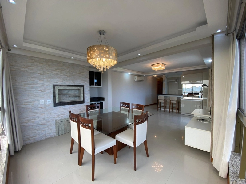 APARTAMENTO AMPLO MOBILIADO COM VISTA PARA O MAR E ÓTIMA POSIÇÃO SOLAR: 6ª foto da galeria de imagens do imóvel