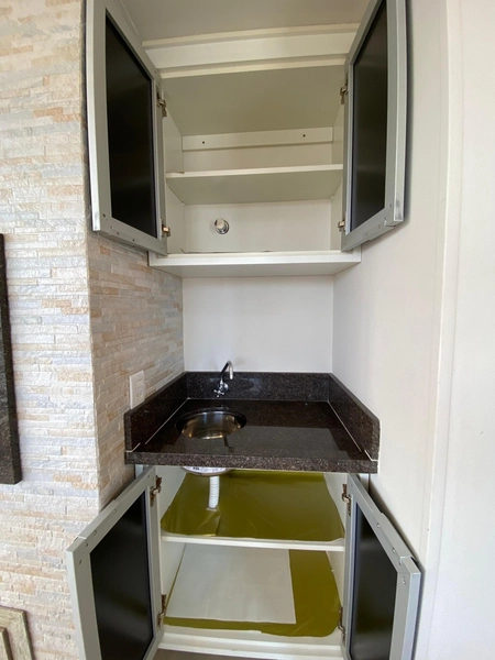 APARTAMENTO AMPLO MOBILIADO COM VISTA PARA O MAR E ÓTIMA POSIÇÃO SOLAR: 7ª foto da galeria de imagens do imóvel