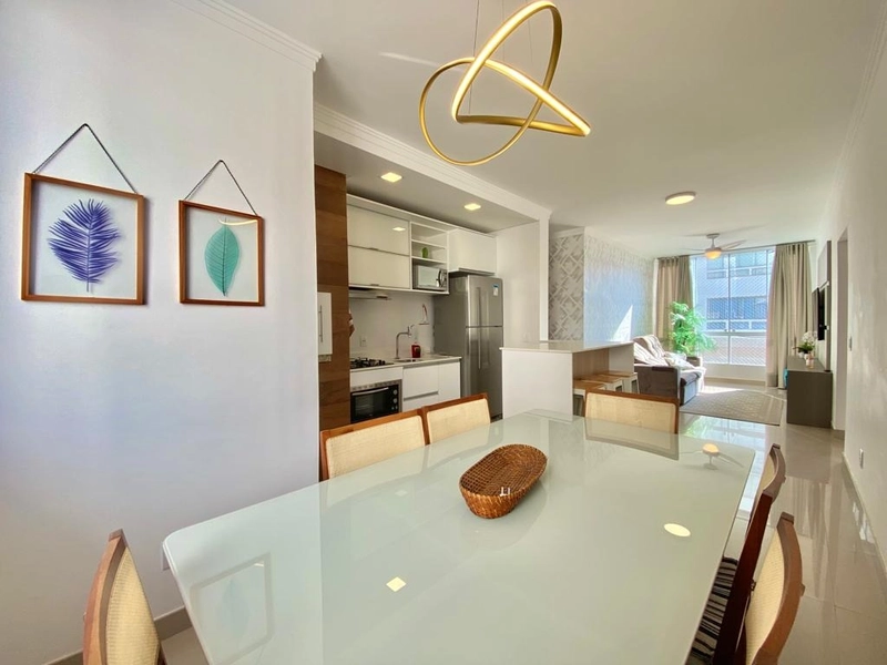 APARTAMENTO ALTO PADRÃO A UMA QUADRA DO MAR: 8ª foto da galeria de imagens do imóvel