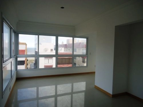 : 2ª foto da galeria de imagens do imóvel