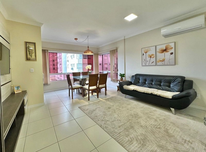 SACADA VOLTADA AO PÔR DO SOL DA LAGOA: 2ª foto da galeria de imagens do imóvel