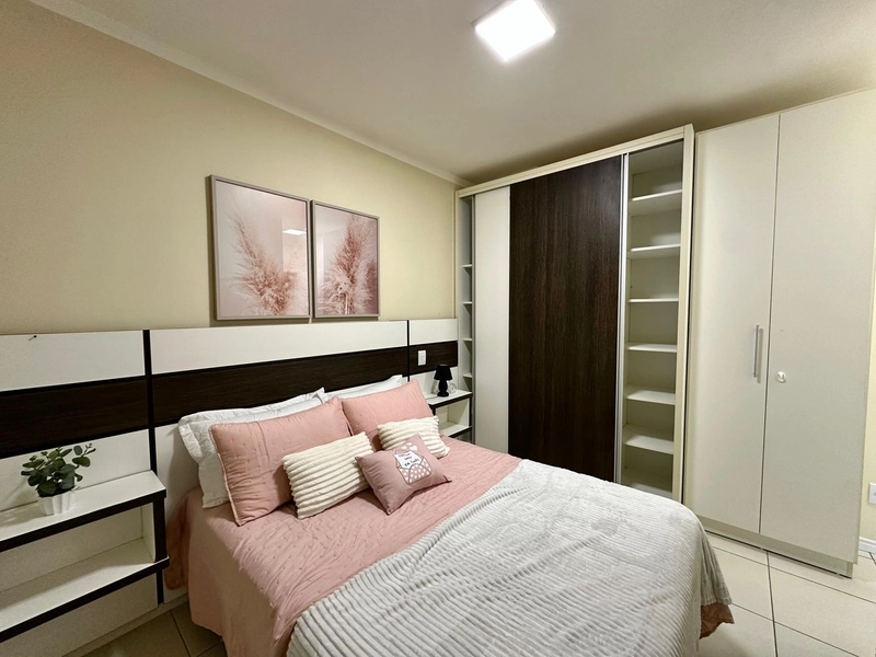 SACADA VOLTADA AO PÔR DO SOL DA LAGOA: 23ª foto da galeria de imagens do imóvel