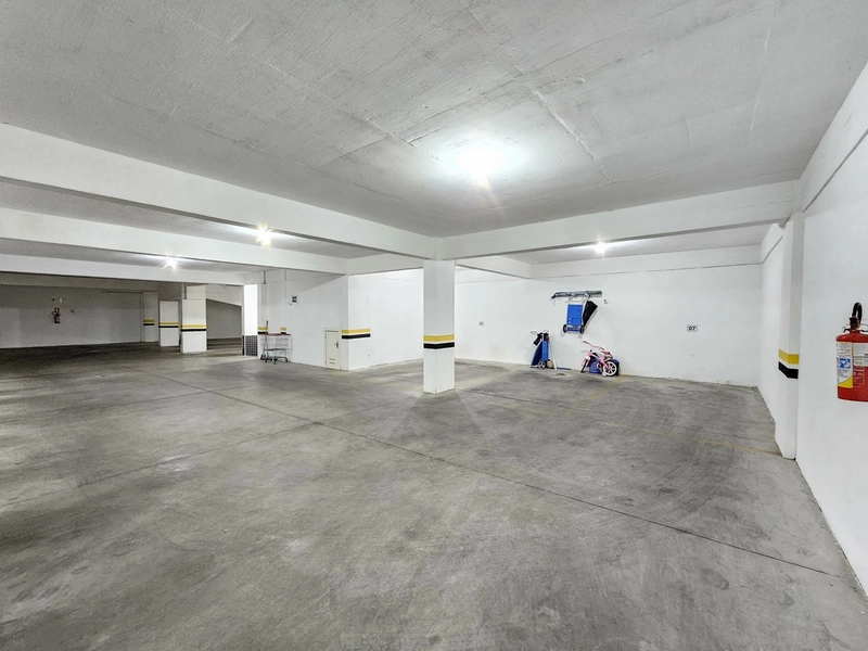 APARTAMENTO MOBILIADO COM SACADA E BOX COBERTO: 9ª foto da galeria de imagens do imóvel