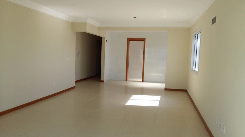 : 2ª foto da galeria de imagens do imóvel