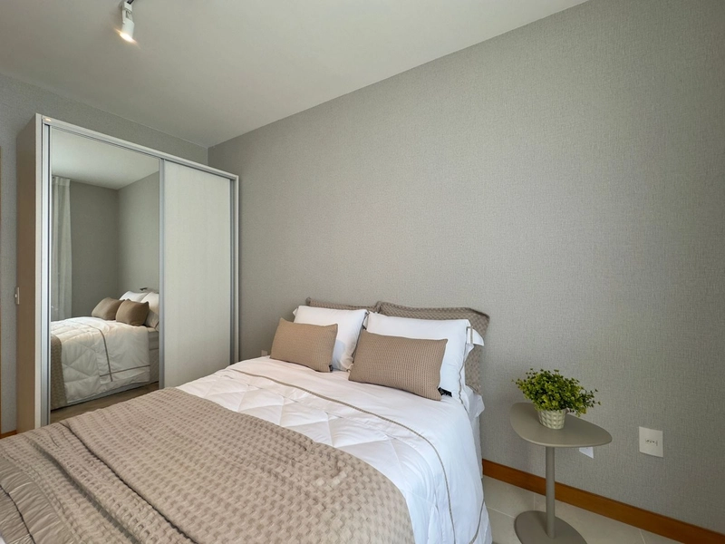 APARTAMENTO À VENDA JUNTO A PRACA E COM VISTA PARA O MAR: 3ª foto da galeria de imagens do imóvel