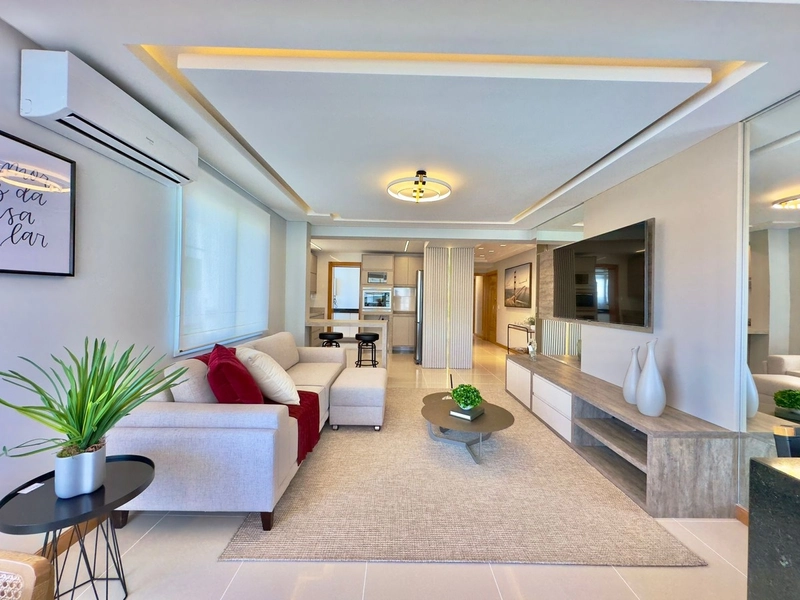 APARTAMENTO À VENDA JUNTO A PRACA E COM VISTA PARA O MAR: 1ª foto da galeria de imagens do imóvel