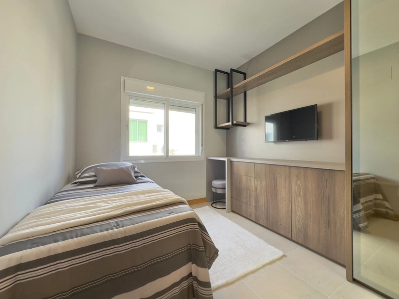 APARTAMENTO À VENDA JUNTO A PRACA E COM VISTA PARA O MAR: 4ª foto da galeria de imagens do imóvel