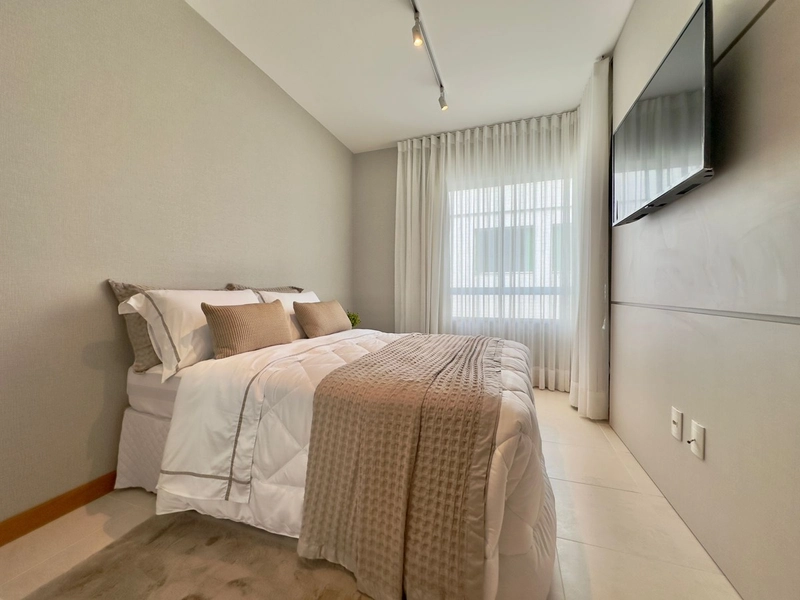 APARTAMENTO À VENDA JUNTO A PRACA E COM VISTA PARA O MAR: 2ª foto da galeria de imagens do imóvel