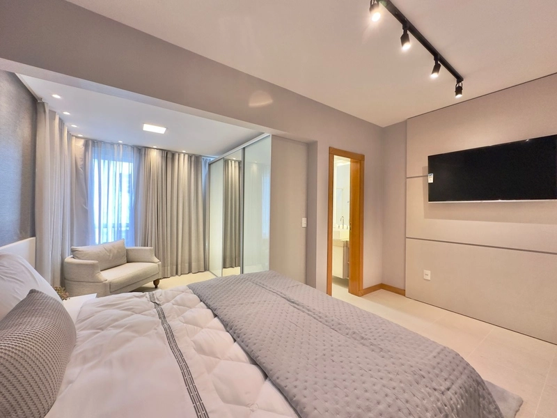 APARTAMENTO À VENDA JUNTO A PRACA E COM VISTA PARA O MAR: 6ª foto da galeria de imagens do imóvel