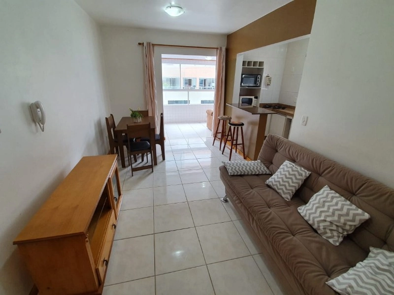 APTO DE 1 DORM, / 2 BANHEIROS / SACADA DE FRENTE: 3ª foto da galeria de imagens do imóvel