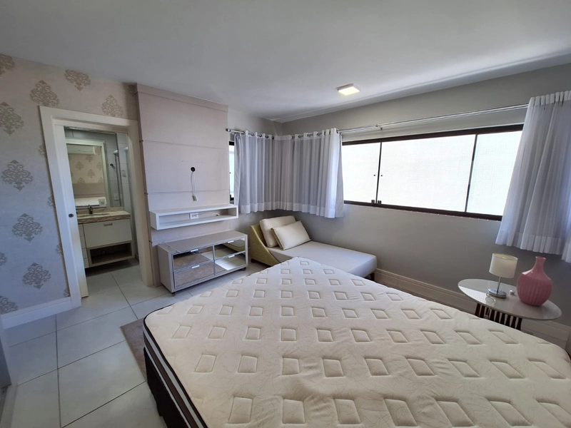 3 DORMS. / PEÇAS AMPLAS / DECORADO / VISTA MAR: 20ª foto da galeria de imagens do imóvel