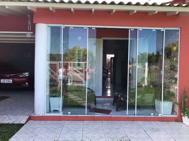 CASA COM PISCINA!: 4ª foto da galeria de imagens do imóvel