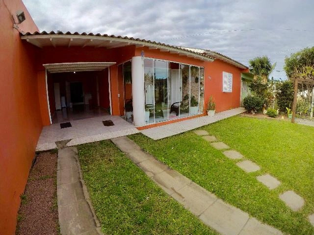 CASA COM PISCINA!: 11ª foto da galeria de imagens do imóvel