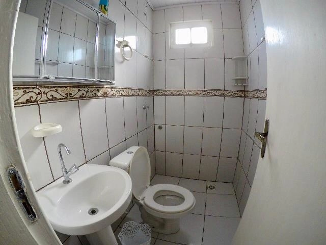 CASA COM PISCINA!: 16ª foto da galeria de imagens do imóvel