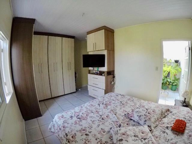 CASA COM PISCINA!: 18ª foto da galeria de imagens do imóvel