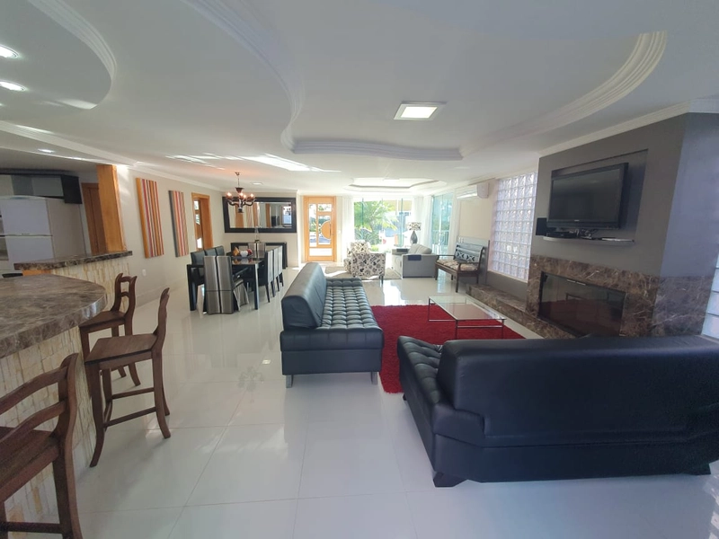 CONDADO DE CAPÃO LINDO SOBRADO FRENTE CLUBE E PRAIA: 3ª foto da galeria de imagens do imóvel
