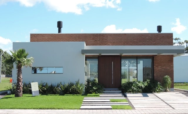 Casa em Condomínio: 1ª foto da galeria de imagens do imóvel