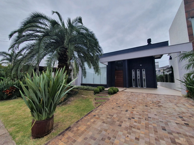 CONDADO DE CAPÃO LINDA CASA : 1ª foto da galeria de imagens do imóvel