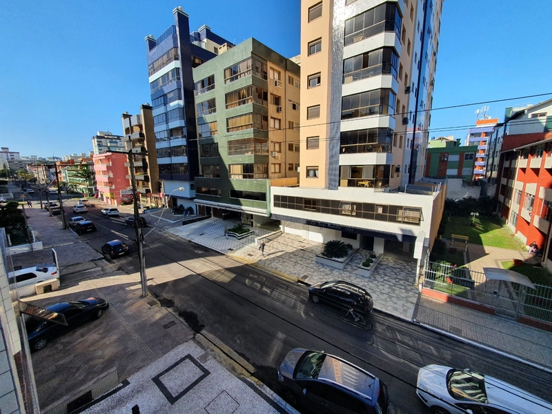 3 DORMS. NO CENTRO DA PRAIA / JUNTO A PRAÇA CENTRAL / A POUCOS MTS DO: 6ª foto da galeria de imagens do imóvel
