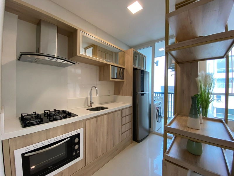 LUXUOSO  !! 2 DORMS., FINAMENTE DECORADO !! 60 X P/ PAGAR: 2ª foto da galeria de imagens do imóvel