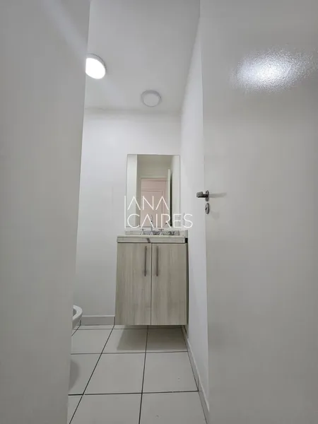 3 dorms, sendo 1 suíte, varanda com churrasqueira, 2 vagas e depósito: 2ª foto da galeria de imagens do imóvel