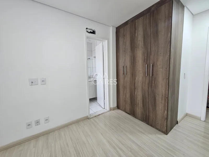 3 dorms, sendo 1 suíte, varanda com churrasqueira, 2 vagas e depósito: 28ª foto da galeria de imagens do imóvel