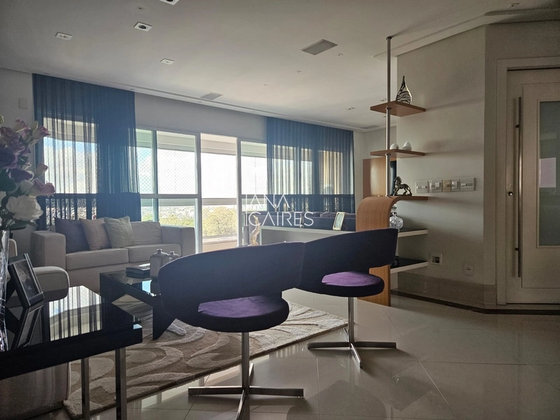 Apartamento amplo na Vila São Francisco com 3 suítes e 4 vagas: 2ª foto da galeria de imagens do imóvel