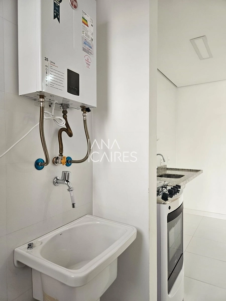 Locação de apartamento com 3 dormitórios, varanda e 2 vagas: 11ª foto da galeria de imagens do imóvel