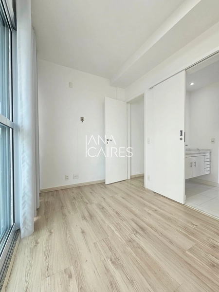 Locação de apartamento com 3 dormitórios, varanda e 2 vagas: 20ª foto da galeria de imagens do imóvel