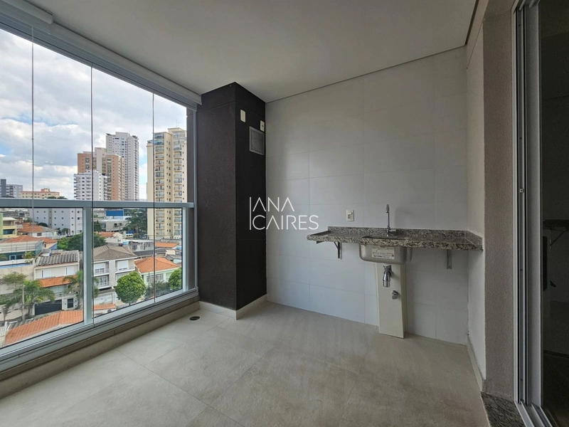 Locação de apartamento com 3 dormitórios, varanda e 2 vagas: 12ª foto da galeria de imagens do imóvel
