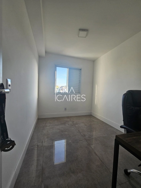Apartamento com 2 dorms, 1 suíte, varanda, 1 vaga demarcada e depósito: 19ª foto da galeria de imagens do imóvel