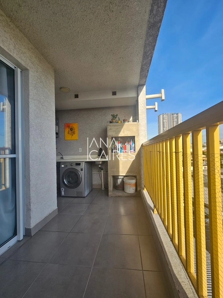 Apartamento com 2 dorms, 1 suíte, varanda, 1 vaga demarcada e depósito: 8ª foto da galeria de imagens do imóvel