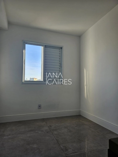 Apartamento com 2 dorms, 1 suíte, varanda, 1 vaga demarcada e depósito: 20ª foto da galeria de imagens do imóvel