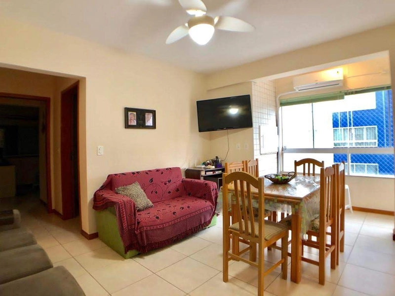 Apartamento no centro junto avenida Ruda