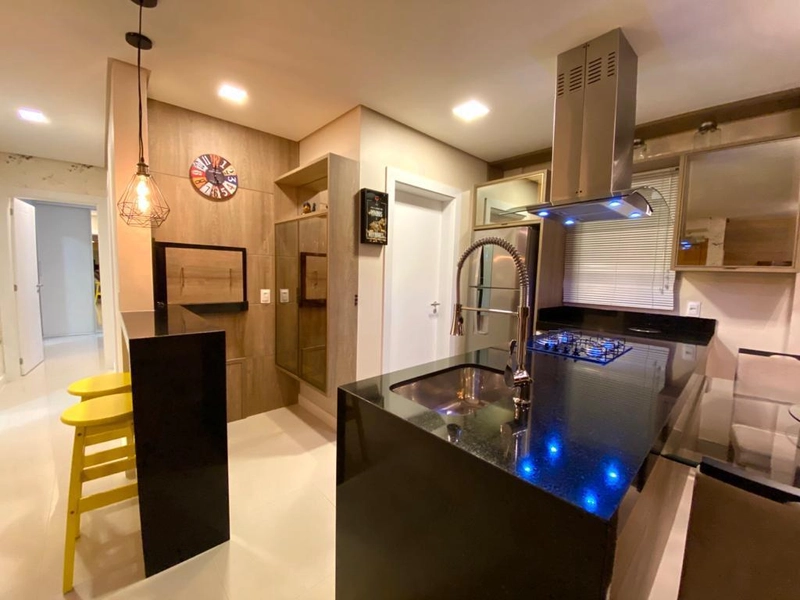 Apto 02 quartos Decorado em 60x na Praça Tiaraju!: 15ª foto da galeria de imagens do imóvel