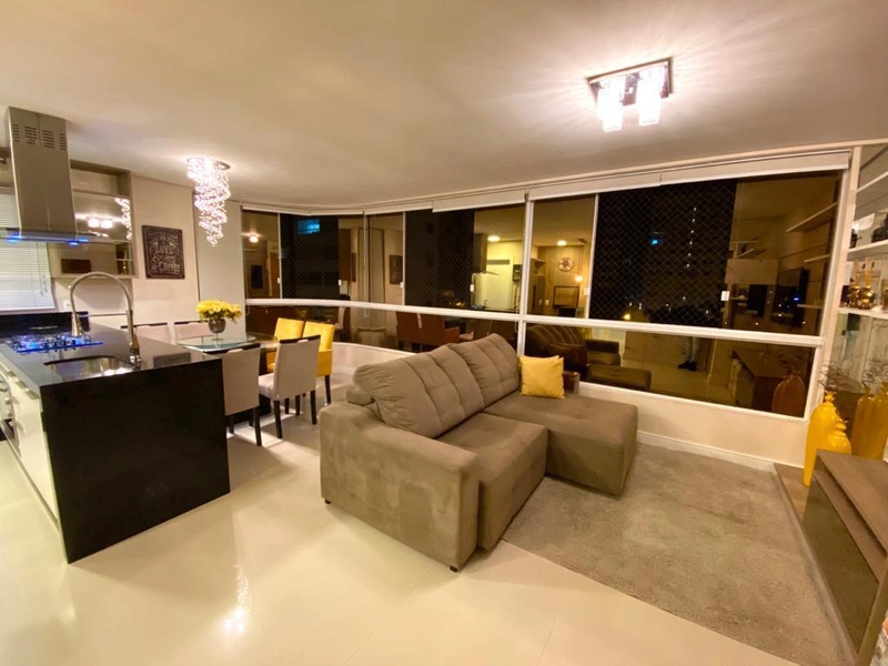 Apto 02 quartos Decorado em 60x na Praça Tiaraju!: 17ª foto da galeria de imagens do imóvel