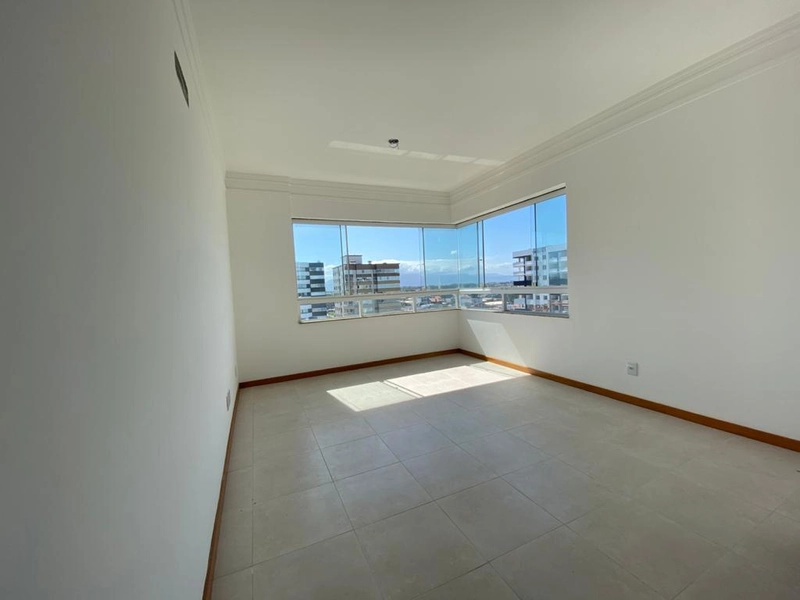 350 MIL EM 36X, FRENTE PRAÇA!!!: 2ª foto da galeria de imagens do imóvel