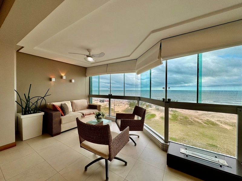 BEIRA MAR - MOBILIADO E DECORADO: 5ª foto da galeria de imagens do imóvel