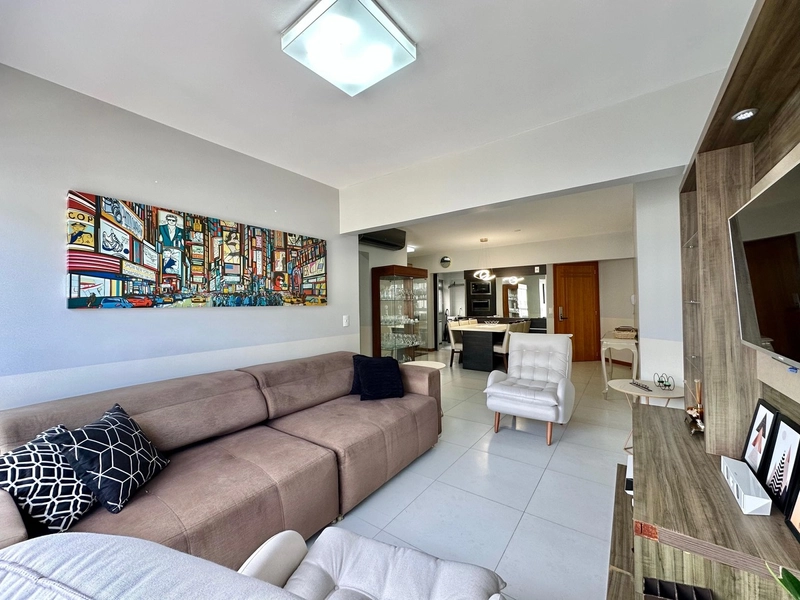MOBILIADO E DECORADO! SACADA DE FRENTE! ANDAR ALTO! VEJA...: 2ª foto da galeria de imagens do imóvel