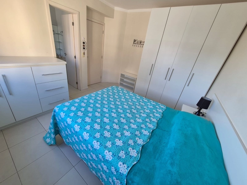 DE FRENTE, COM VISTA ETERNA! MOBILIADO! BEM LOCALIZADO!: 13ª foto da galeria de imagens do imóvel