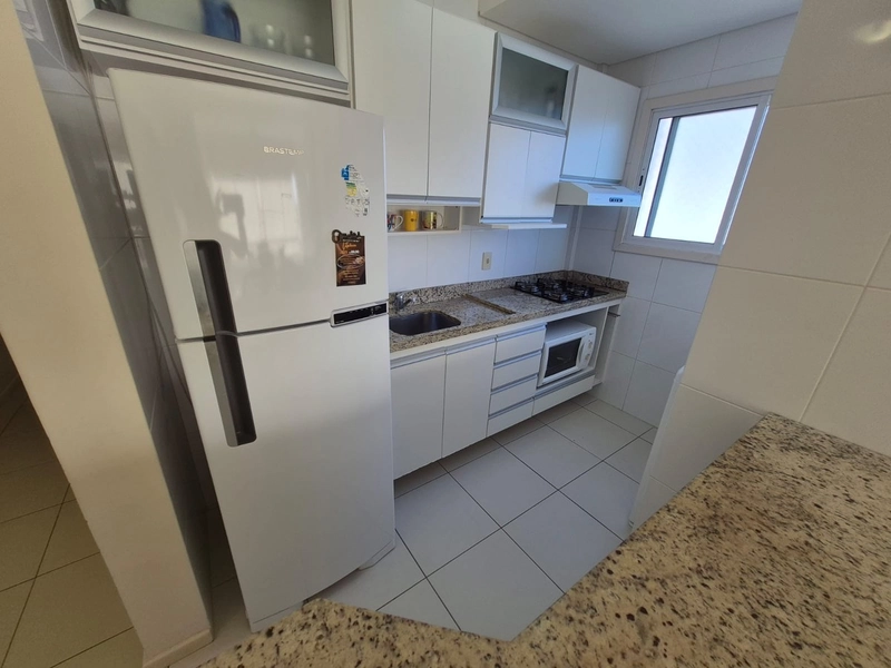 DE FRENTE, COM VISTA ETERNA! MOBILIADO! BEM LOCALIZADO!: 7ª foto da galeria de imagens do imóvel