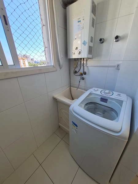 DE FRENTE, COM VISTA ETERNA! MOBILIADO! BEM LOCALIZADO!: 9ª foto da galeria de imagens do imóvel