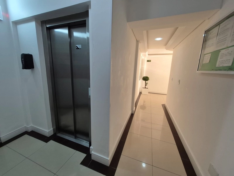 DE FRENTE, COM VISTA ETERNA! MOBILIADO! BEM LOCALIZADO!: 20ª foto da galeria de imagens do imóvel